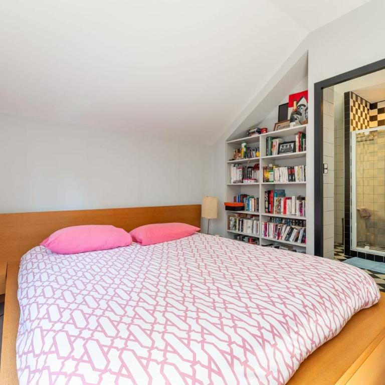 Large fully renovated 250m house - Ferienhaus - 8