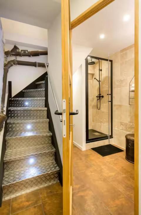 P1- Wonderful Experience Near Montmatre for 4-6p - Appartement 2 Chambres - 22