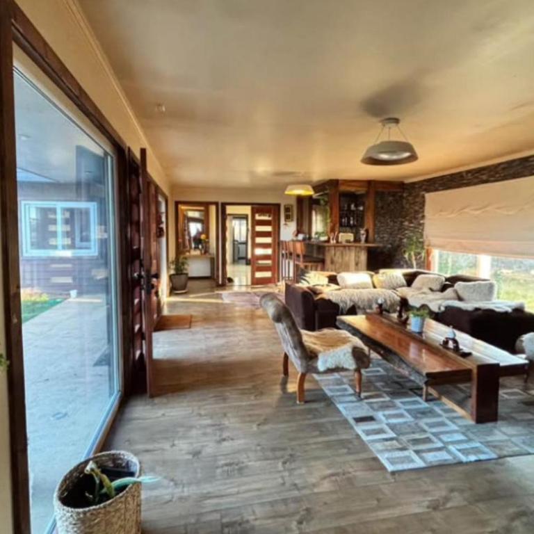 Magdalena - Two-Bedroom House - 3
