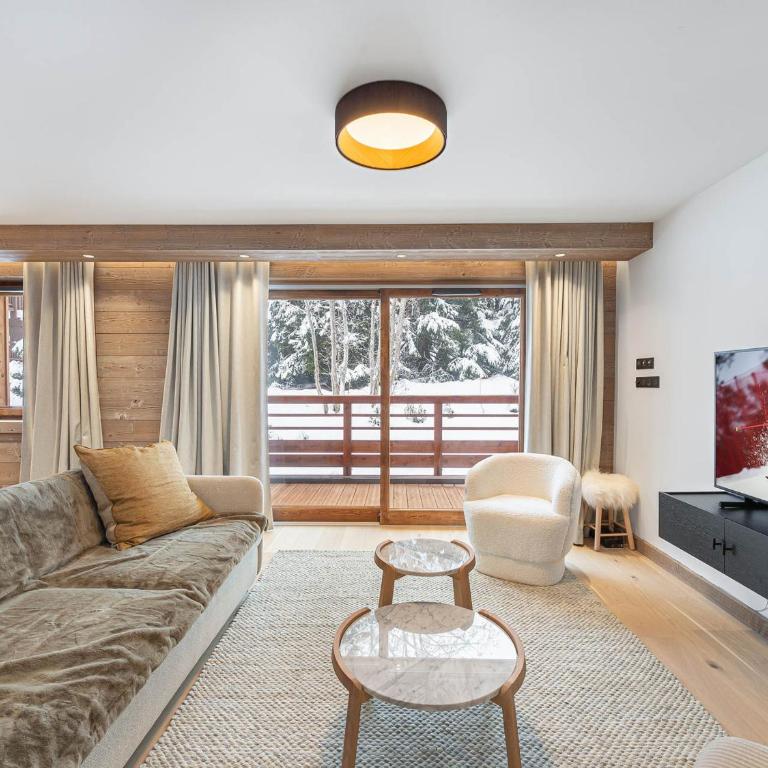 Appartement neuf avec terrasse, 2 chambres près des pistes, sauna, hammam, salle de sport, parking - FR-1-569-57 - Appartement - 1