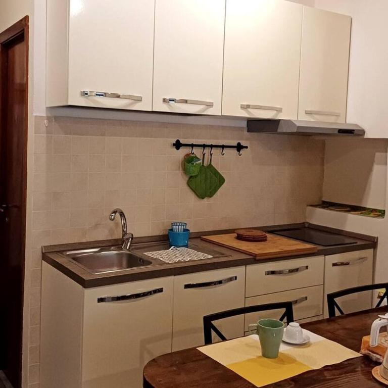 Casa Conforti monolocale città mare vicino Gaslini - One-Bedroom Apartment - 10