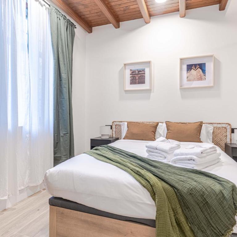 RentitSpain - Granada - Palacio del Carmen Suites, Nuevos departamentos en el Centro de Granada - Two-Bedroom Apartment - 22