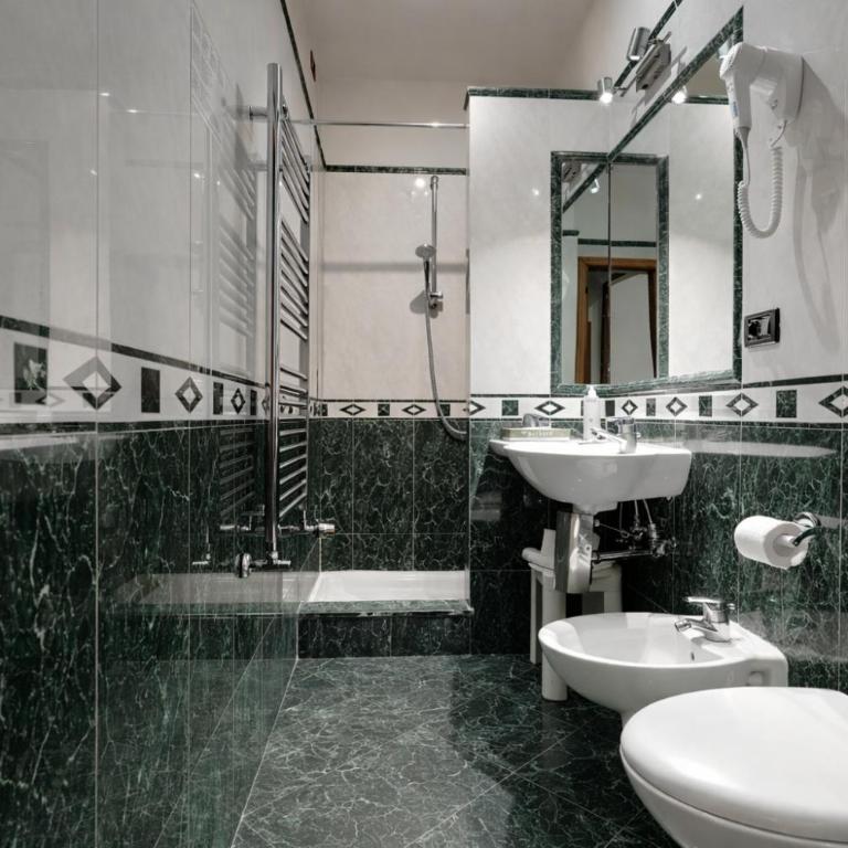 Hotel Palazzo Vecchio - Camera Tripla - 5