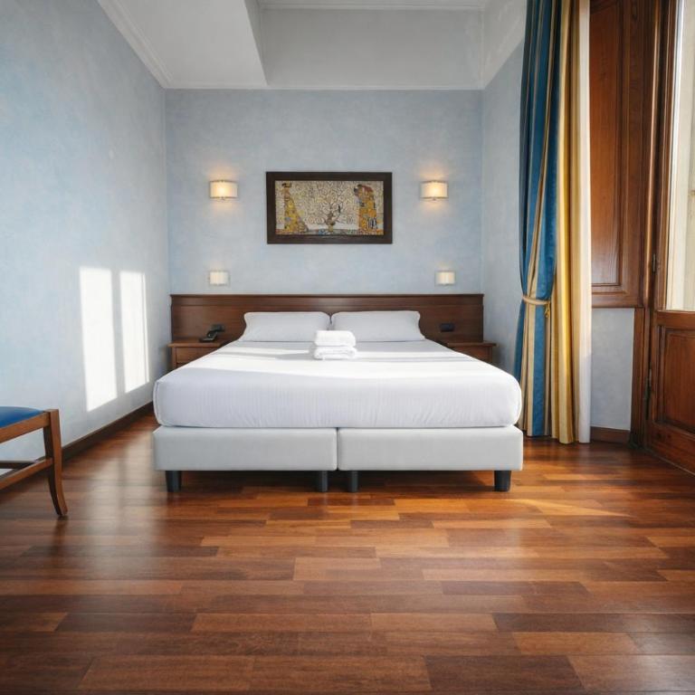 Hotel Palazzo Vecchio - Camera Matrimoniale/Doppia con Letti Singoli e con Vista Cattedrale - 6
