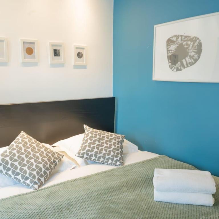 Grand studio loft bien equipe a Paris 15 - 2P - Appartement - 4