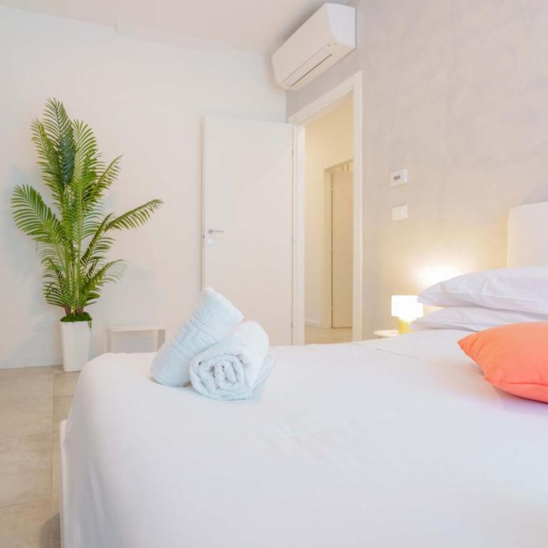 L'attico dell'Edera - Panoramic View with Jacuzzi - Three-Bedroom Apartment - 18
