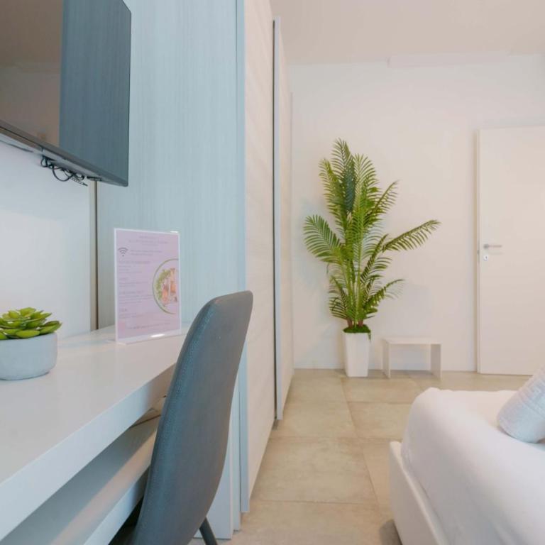 L'attico dell'Edera - Panoramic View with Jacuzzi - Three-Bedroom Apartment - 6