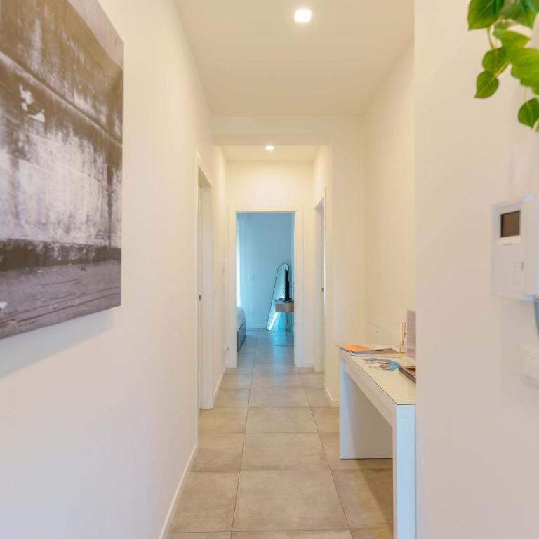 L'attico dell'Edera - Panoramic View with Jacuzzi - Three-Bedroom Apartment - 24