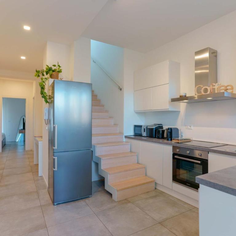 L'attico dell'Edera - Panoramic View with Jacuzzi - Three-Bedroom Apartment - 23