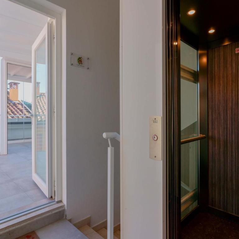 L'attico dell'Edera - Panoramic View with Jacuzzi - Three-Bedroom Apartment - 46