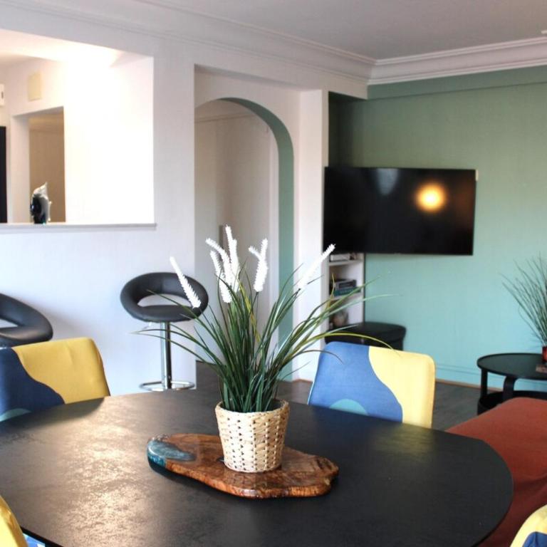 Charmant appartement avec balcon et parking - Appartamento con 2 Camere da Letto e Balcone - 17