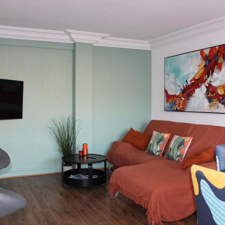 Charmant appartement avec balcon et parking - Appartamento con 2 Camere da Letto e Balcone - 19