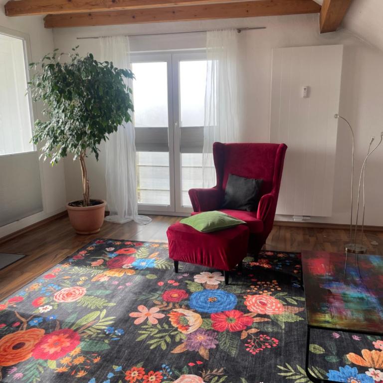 Fewo extraschön - Dachgeschoss - Apartment mit 1 Schlafzimmer - 2