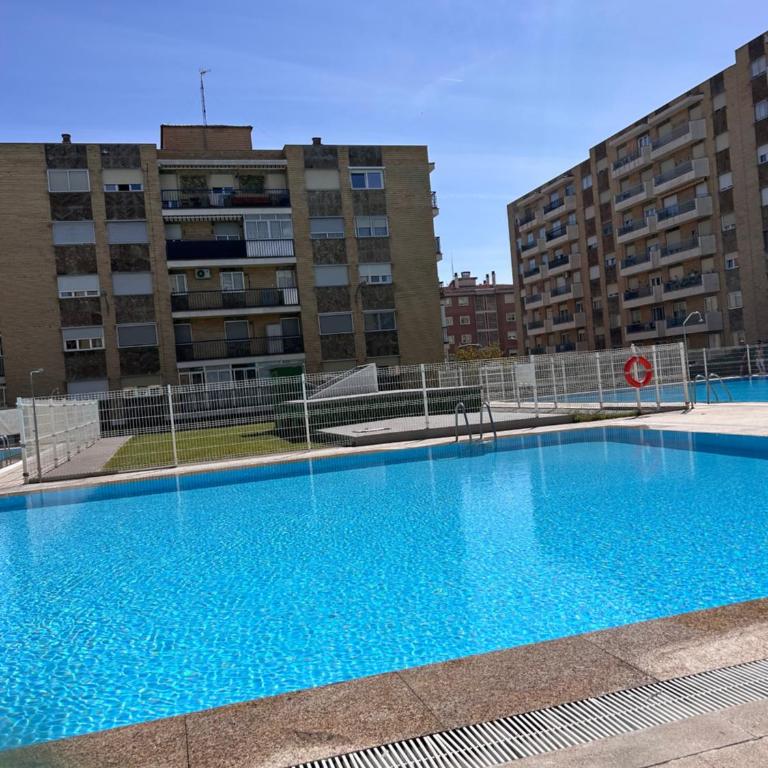 Apartamentos Bajo La Viga con Piscina - Loft - 8