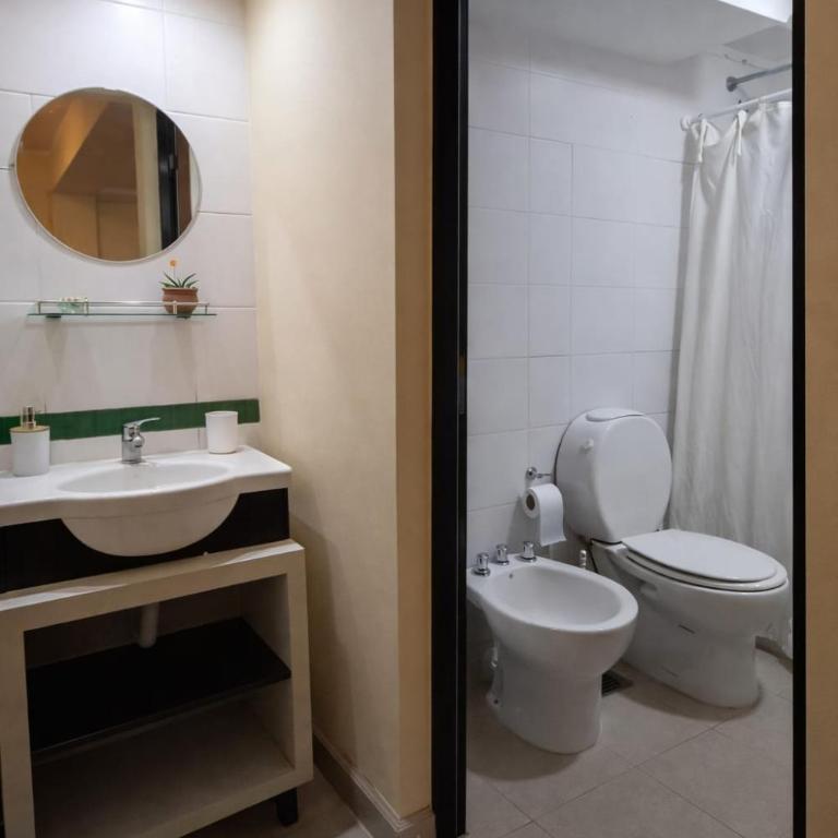 Amplio monoambiente céntrico Rafaela - One-Bedroom Apartment - 9