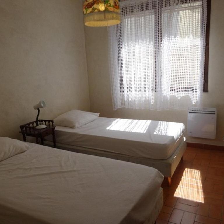 AIG 55 – Chalet individuel – Avenue de la Jetée – Gruissan – 6/7 personnes - Chalet 3 Chambres - 7