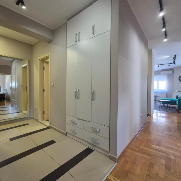 Vukov Spomenik Two-Bedroom Apartment with Terrace - Two-Bedroom Apartment - 15