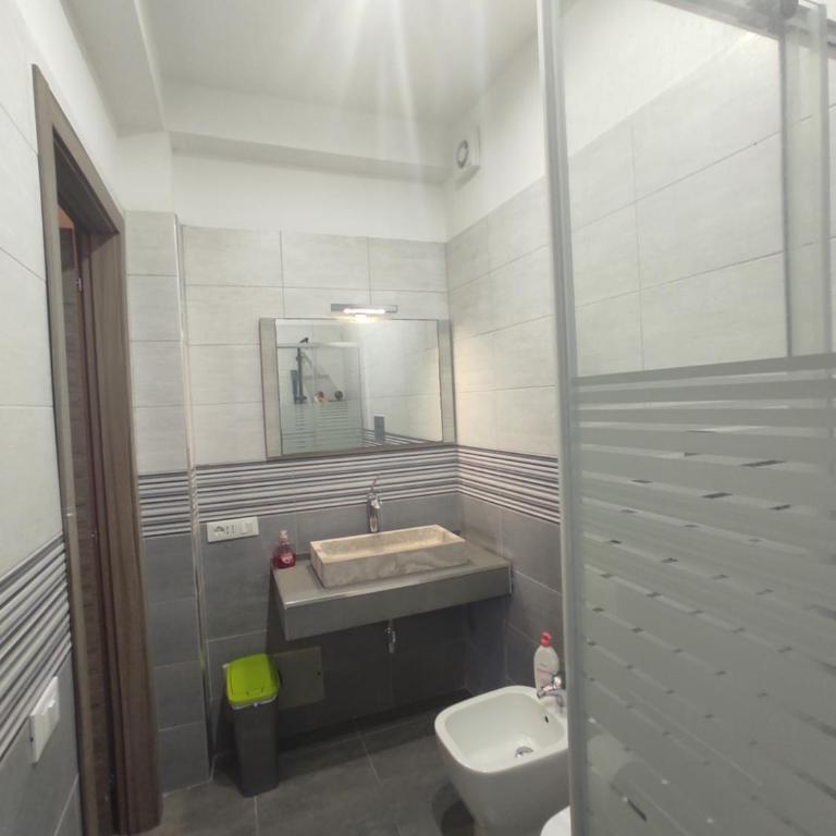 Camera a Palermo - Double Room with Private Bathroom - 17