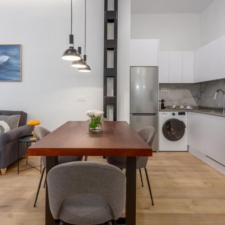Cozy 1BR Retreat Steps from Sol Santa Ana - One-Bedroom Apartment - 6