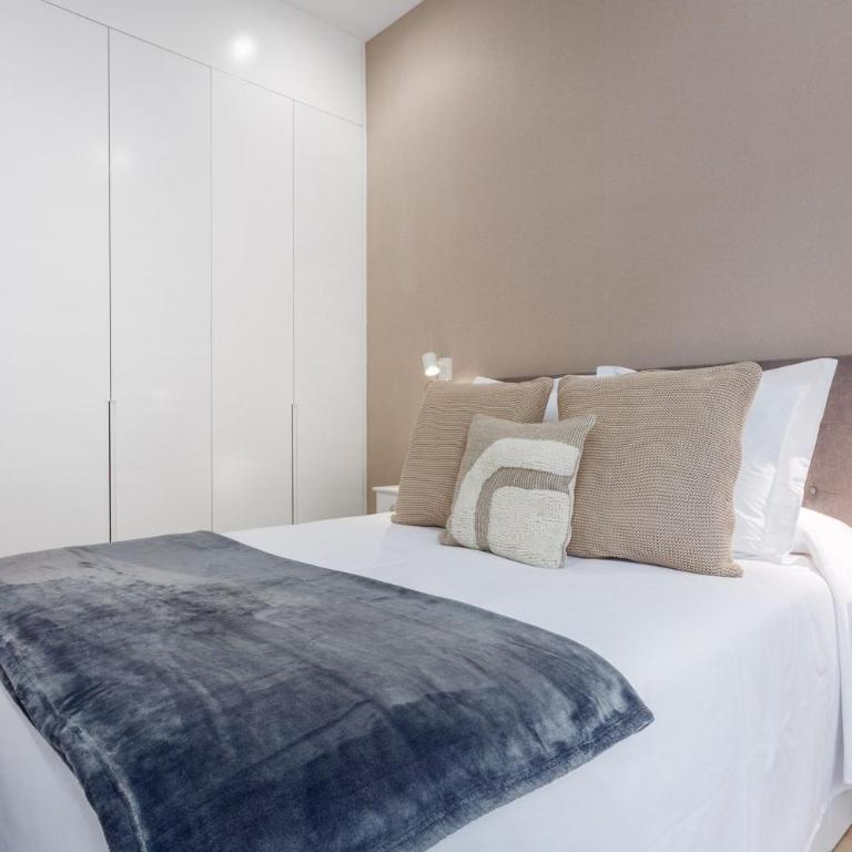 Cozy 1BR Retreat Steps from Sol Santa Ana - One-Bedroom Apartment - 9