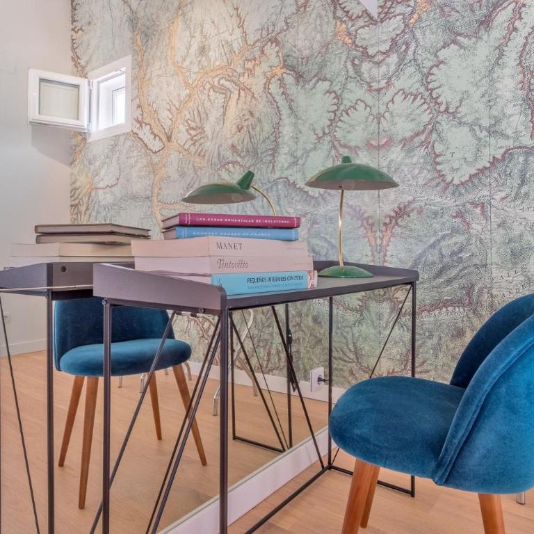 Charming Apartment with Terrace in Salamanca - Two-Bedroom Apartment - 8