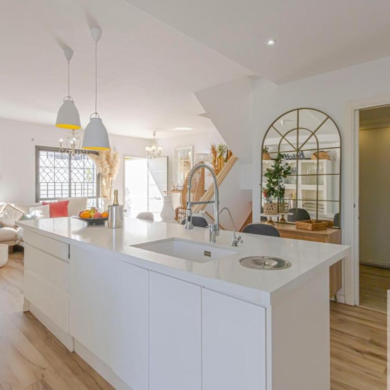 Wonderful villa with heated pool - Apartamento - 34