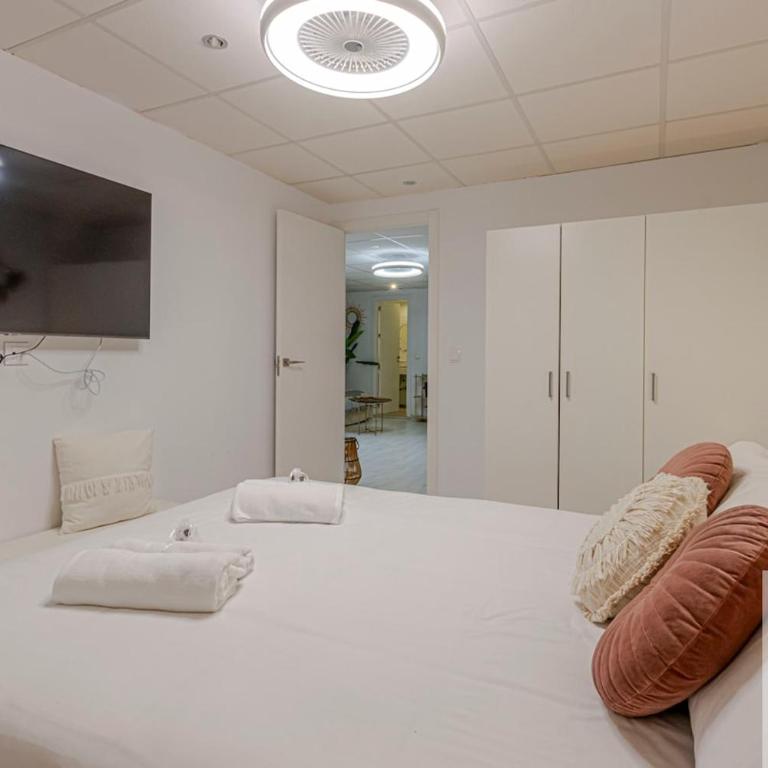Wonderful villa with heated pool - Apartamento - 19