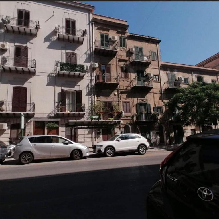 Calandreafamily, appartamento 2 camere da letto vicino al centro Palermo - Appartamento con 2 Camere da Letto e Terrazza - 18