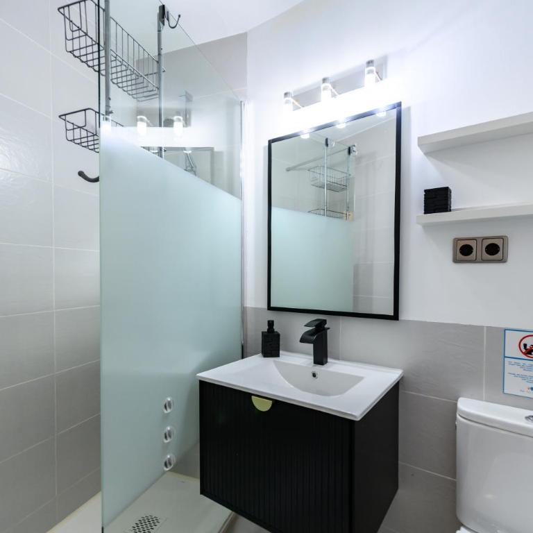 SIL6BI - Amplio y moderno piso de 1 dormitorio en el Centro de Madrid - Alquiler temporal - Apartamento de 1 dormitorio - 37