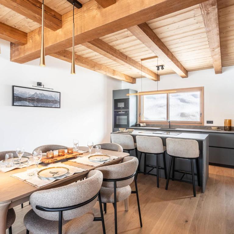 Demi-chalet haut de gamme 3 chambres à La Clusaz avec vues superbes - FR-1-459-243 - Chalet - 9