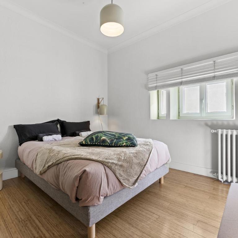 L'Ecrin de J Grand T3 lumineux Balcon 5min Gare Arènes - Apartment mit 2 Schlafzimmern - 3