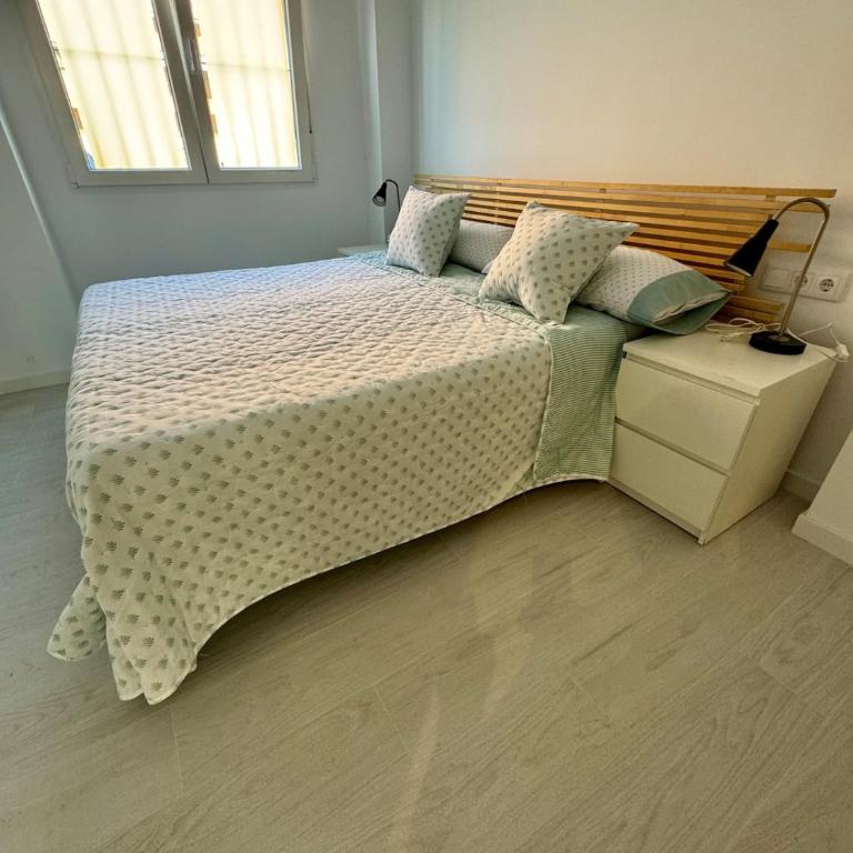 6 Personas Oceanografic Ciencias Roig Arena - Apartamento de 2 dormitorios - 19