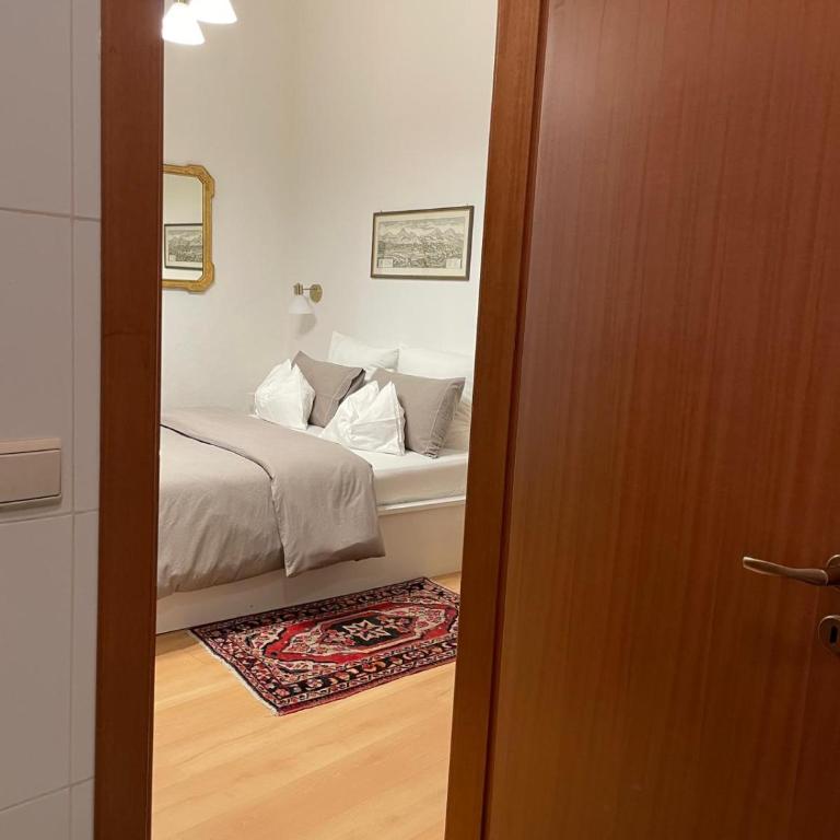 Appartamenti Duomos - Appartamento Monolocale con 1 Letto Matrimoniale - 2