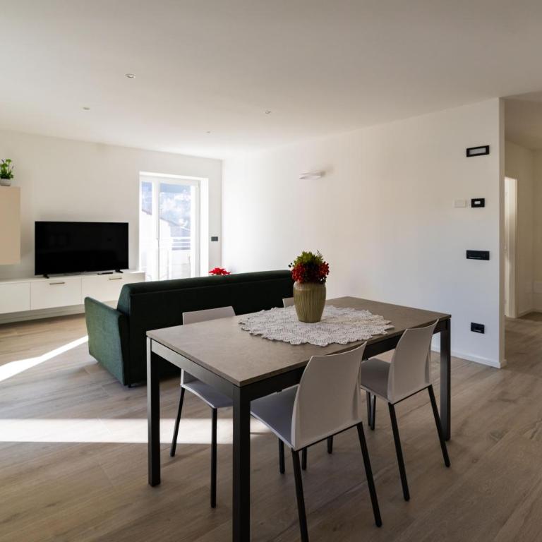 Appartamento Casa Luisa - Appartamento con 2 Camere da Letto e Balcone - 9