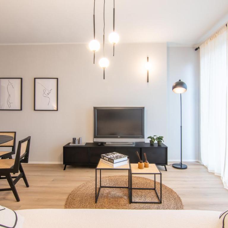 Appartamento Regina - Lake Como View - Appartamento con 2 Camere da Letto - 3