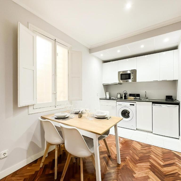 Apartamento I Alcalá-Retiro. Ideal parejas - Apartamento - 13