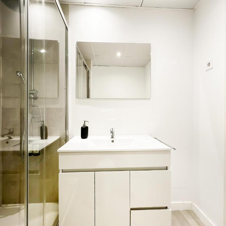 Apartamento I Alcalá-Retiro. Ideal parejas - Apartamento - 17
