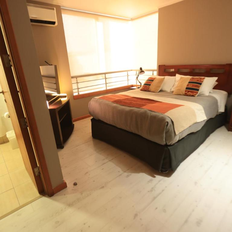 Apart Hotel Aragon Portal - Deluxe Quadruple Room - 4