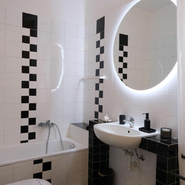 Domus Arena Verona - Eleganza nel cuore di Verona - Appartamento con 2 Camere da Letto - 18