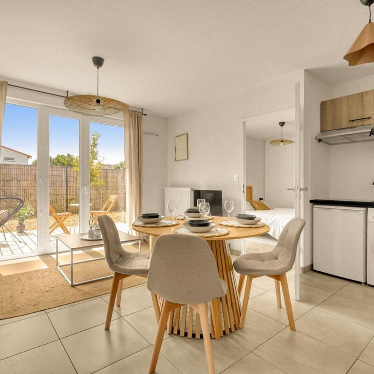 T2 lumineux avec Terrasse & Parking souterrain - Apartment - 1
