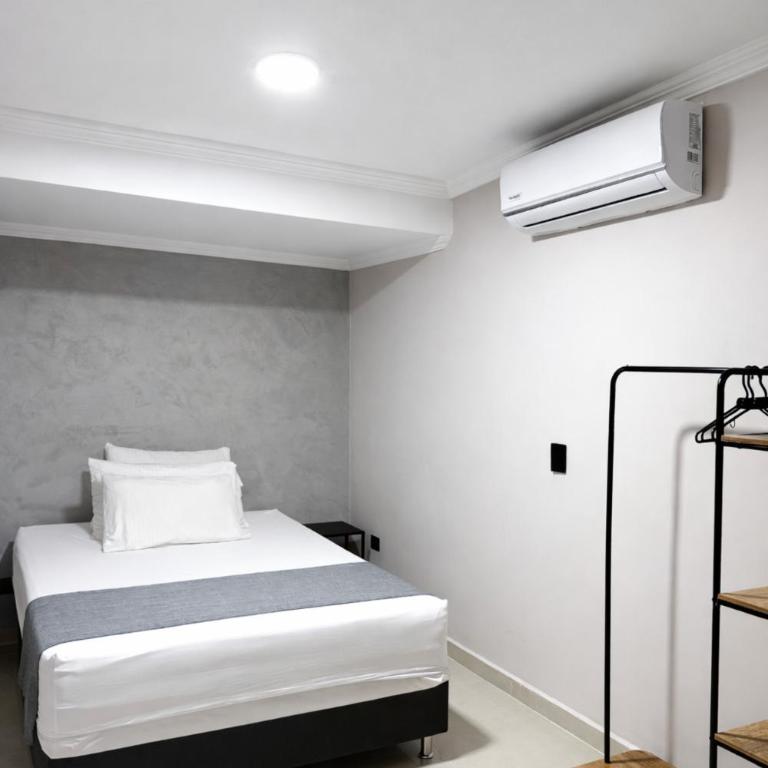 Hotel Verony La 70 - Laureles Estadio - Double Room - 14