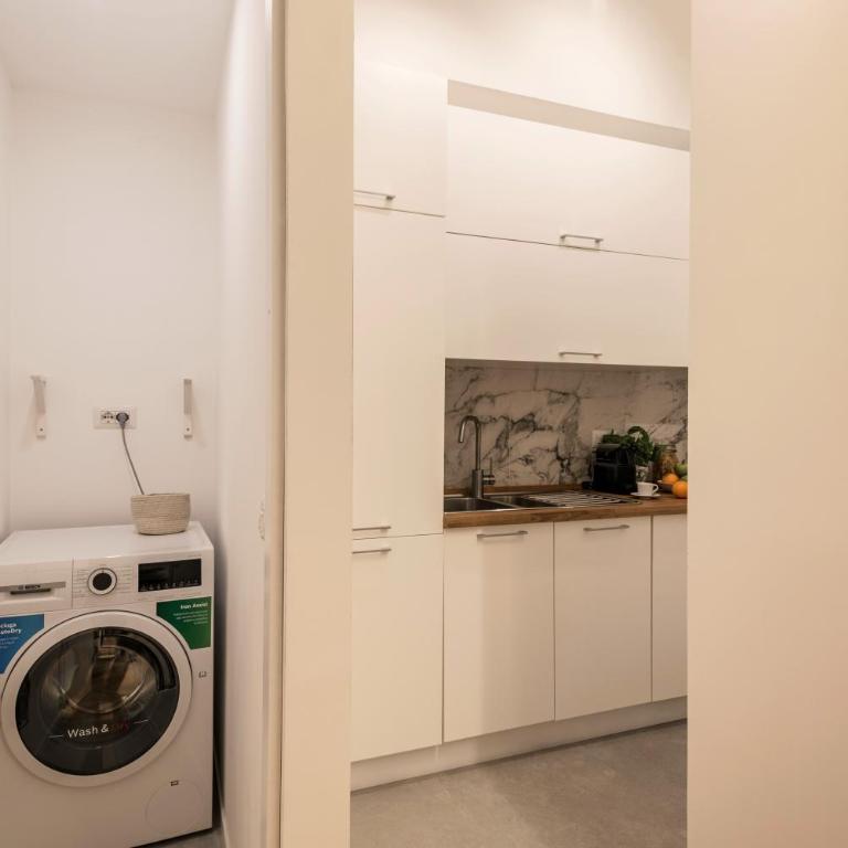 The Best Rent - Spacious one-bedroom apartment near Santa Maria Maggiore - Appartamento con 1 Camera da Letto - 9