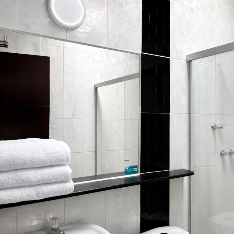 Hotel Verony La 70 - Laureles Estadio - Family Room - 7