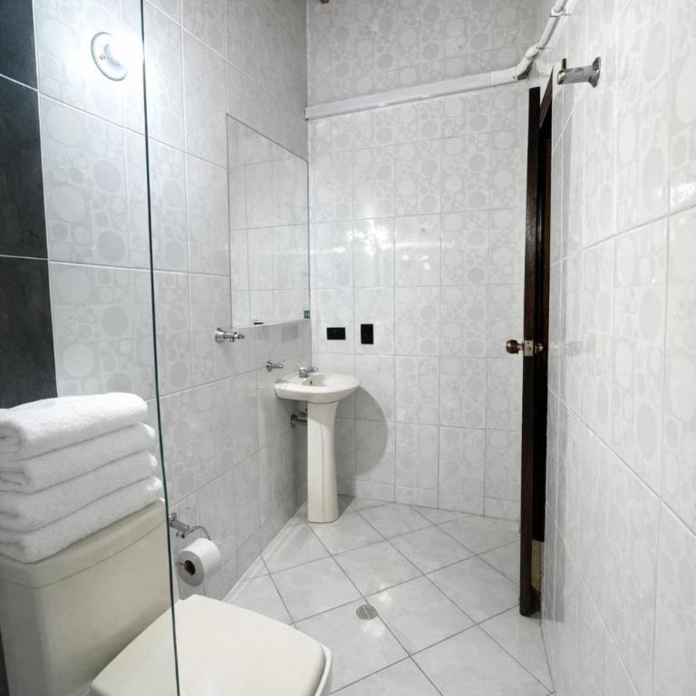 Hotel Verony La 70 - Laureles Estadio - Family Room - 12