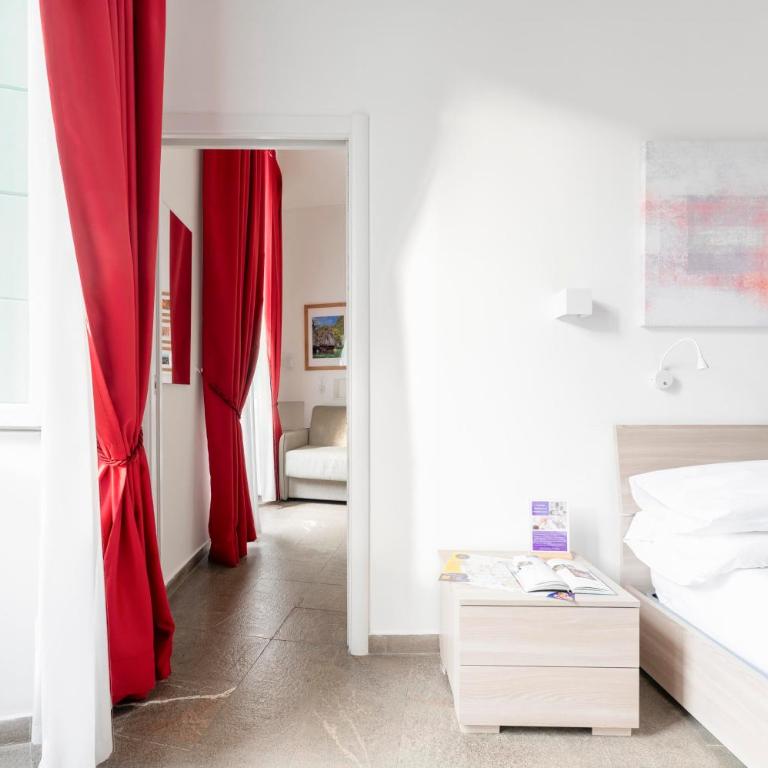 Manfredi House San Pietro - Suite with Basilica View - 9