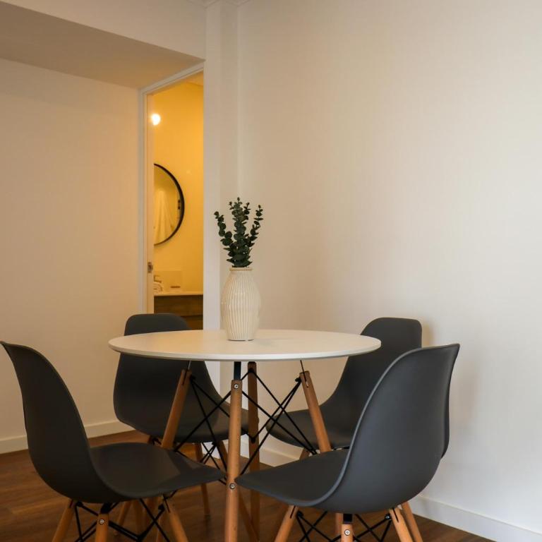 Polo Living in Miraflores by Wynwood House - Two-Bedroom Apartment - 7