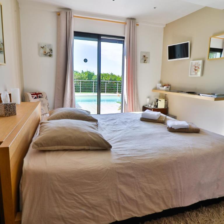 Villa Louancelie B&B - Suite Familiar - 11