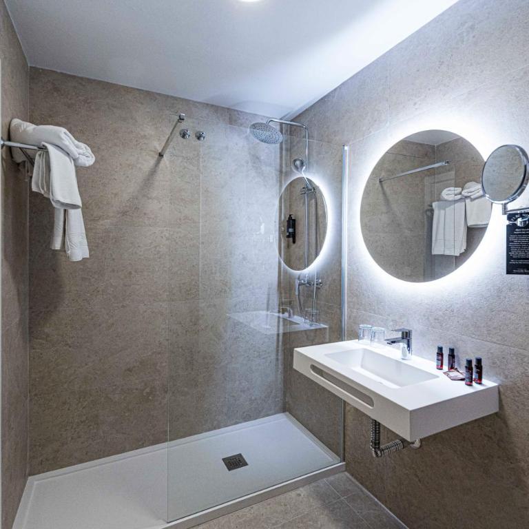 Hotel Puerta del Mar - Adults Recommended - Habitación Doble - 1 o 2 camas - 1