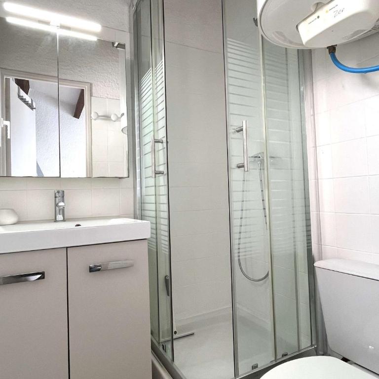 Studio Mezzanine 5 Pers, Terrasse Sud, Parking Privé - FR-1-607-67 - Appartement (5 Adultes) - 5