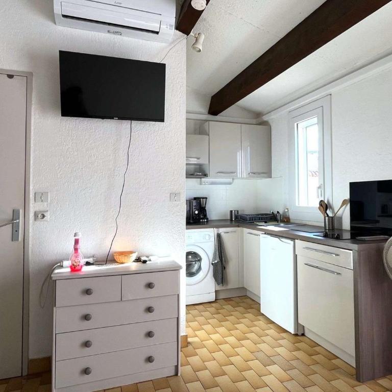 Studio Mezzanine 5 Pers, Terrasse Sud, Parking Privé - FR-1-607-67 - Appartement (5 Adultes) - 6
